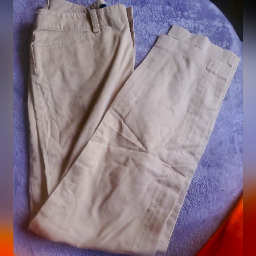 Chaps size 4 khaki
